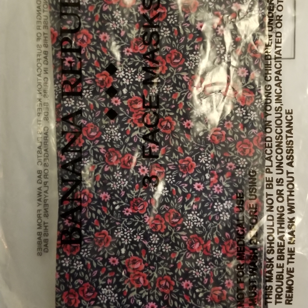 Banana republic face masks
